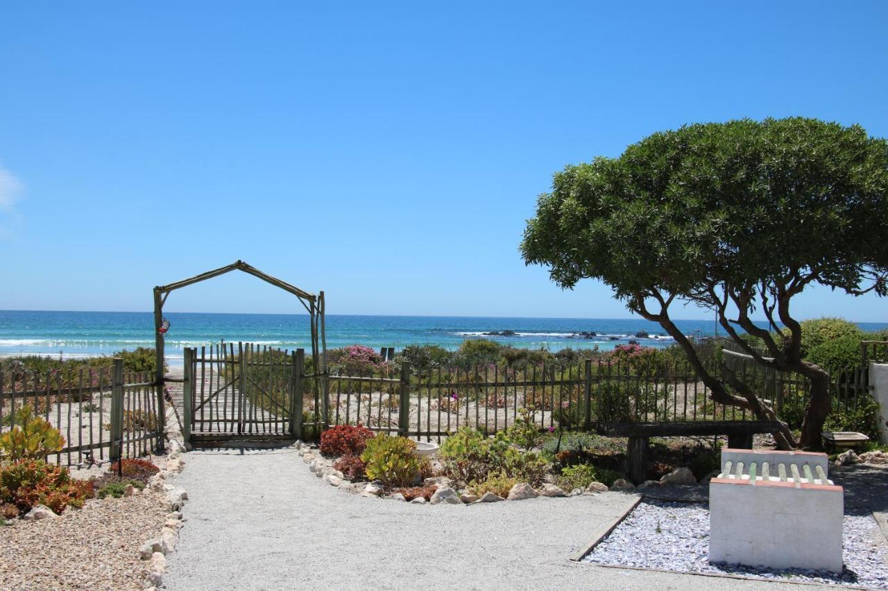 Baywatch Guest House Paternoster Exterior photo