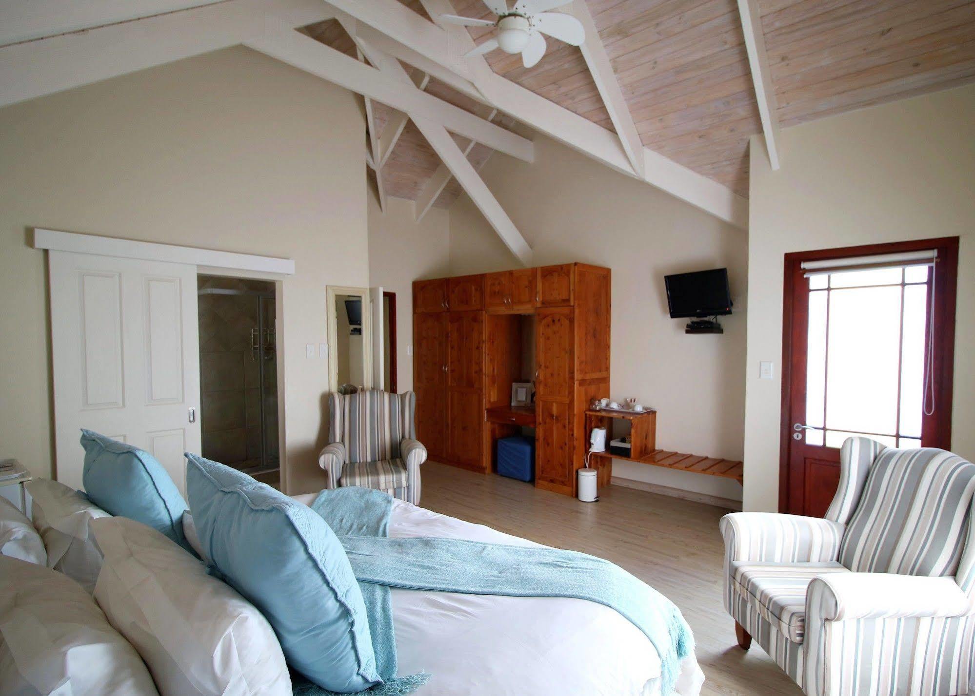 Baywatch Guest House Paternoster Exterior photo
